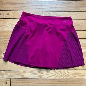 🆕 Small 🌺 Nike tennis skort - new no tags